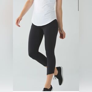 Lululemon 🍋 Exquisite Crop